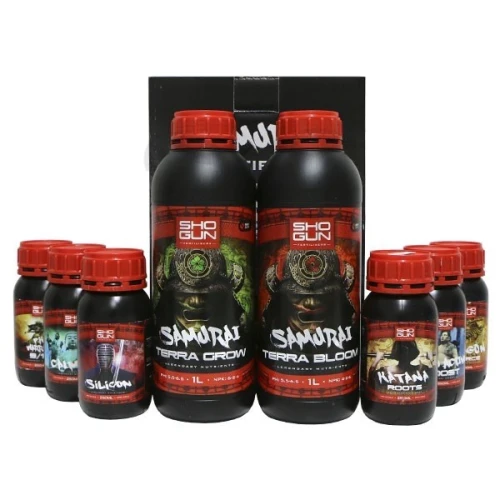pol_pl_SHOGUN-Fertilisers-Samurai-Terra-Multipack-Starter-Kit-zestaw-nawozow-na-start-5812_1.webp